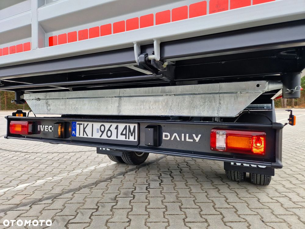 Iveco DAILY - 28