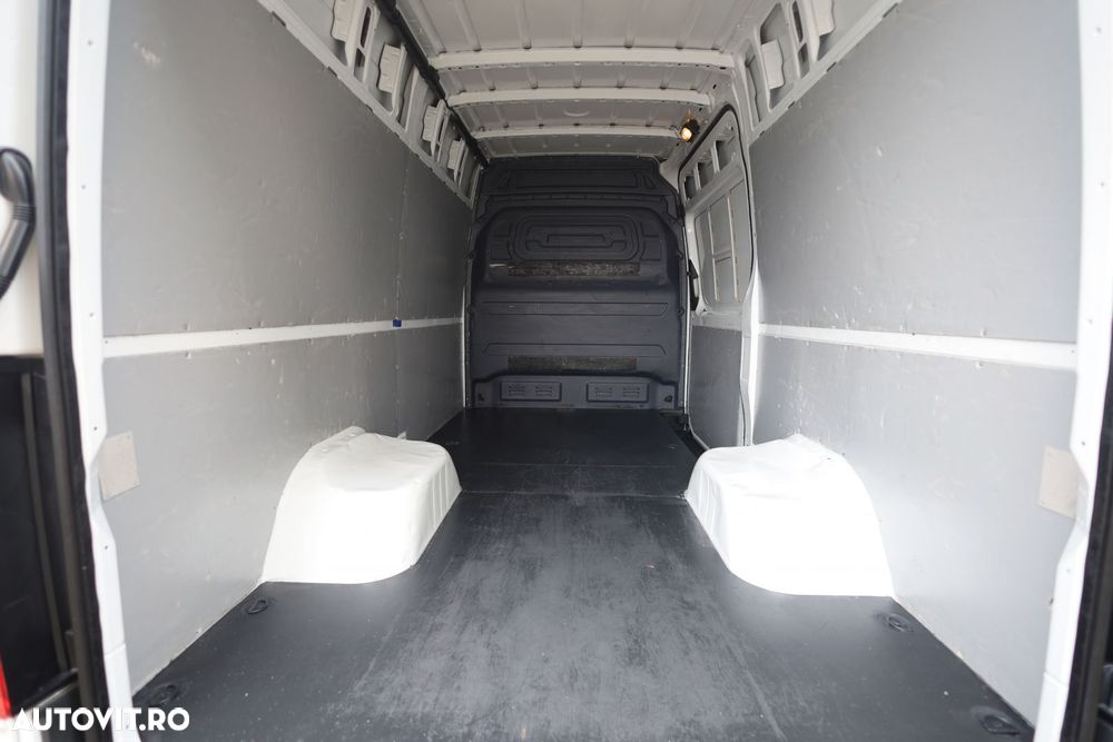 Mercedes-Benz Sprinter L2H2 Axa Dubla - 15