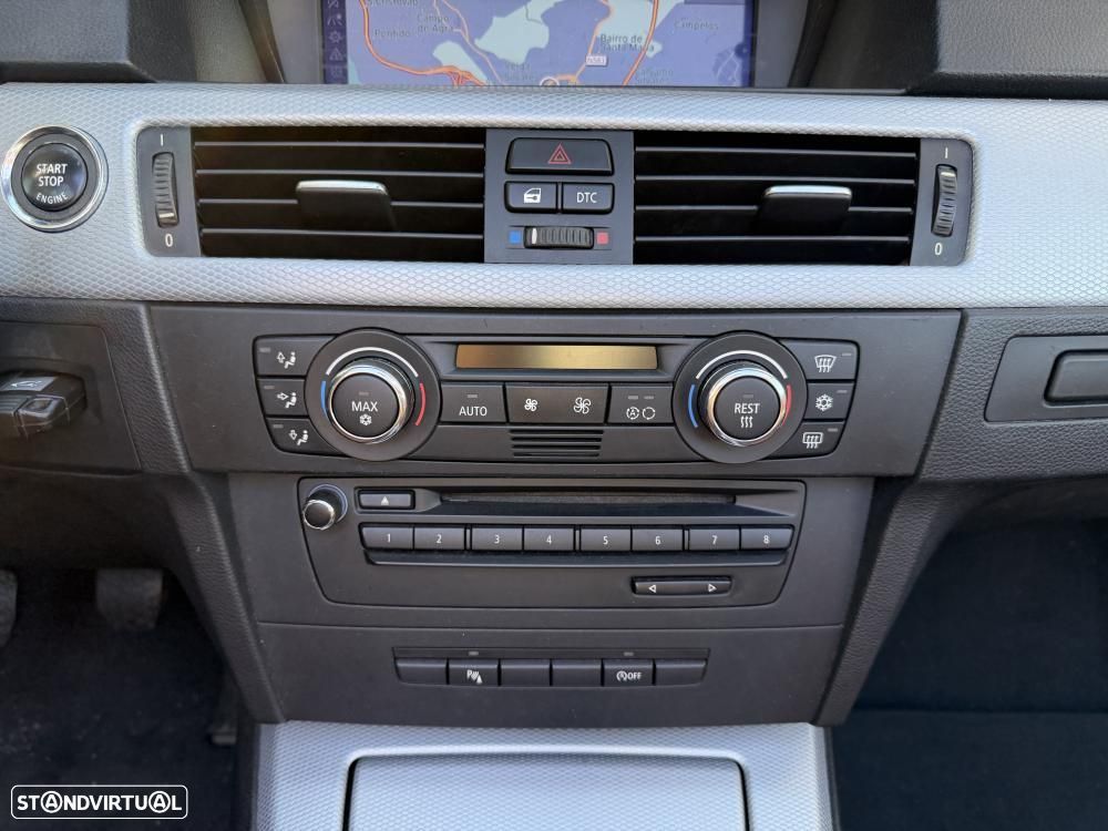 BMW 320 d Cabrio - 27