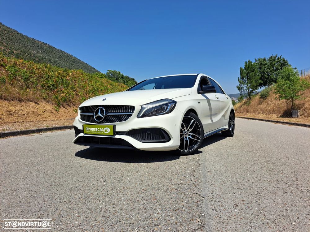 Mercedes-Benz A 200 (BlueEFFICIENCY) 7G-DCT AMG Sport - 7