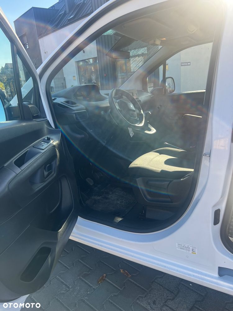 Peugeot Partner - 13