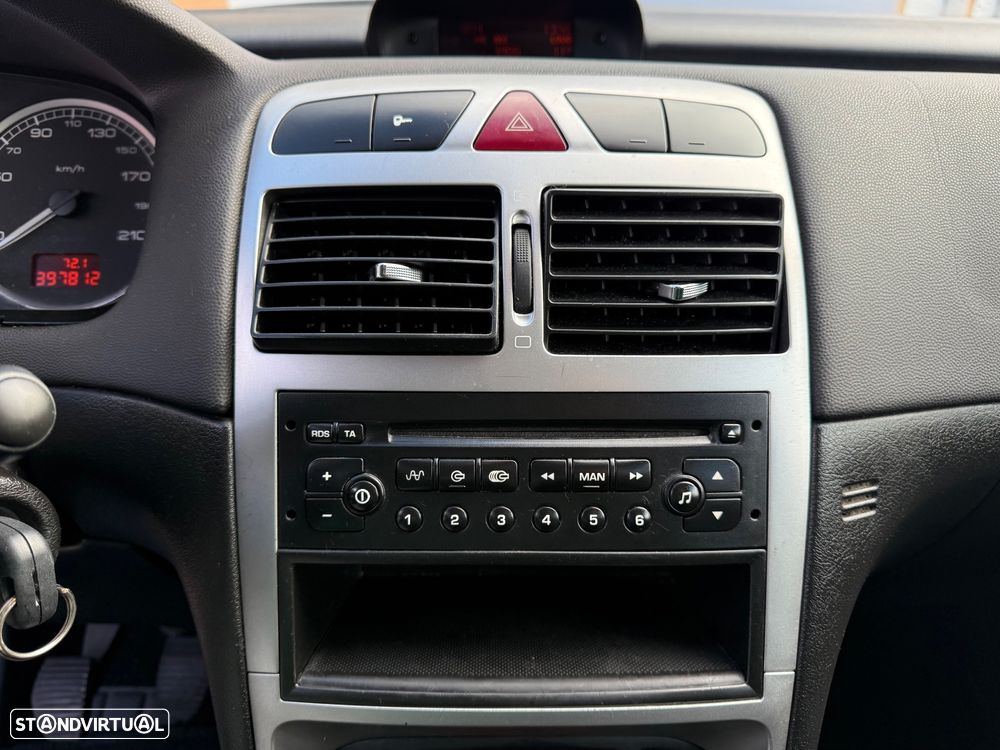 Peugeot 307 Break 1.4 HDi XR - 21