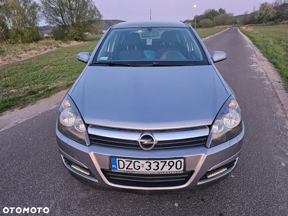 Opel Astra 1.7 CDTI Enjoy - 18
