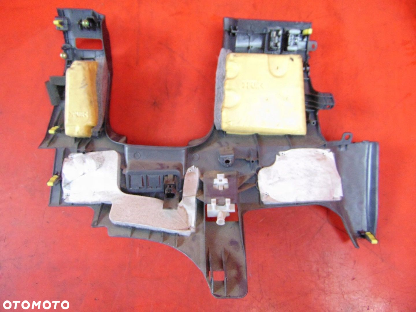 TOYOTA PRIUS 2 II W20 OSŁONA DESKI POD KIEROWNICE - 6