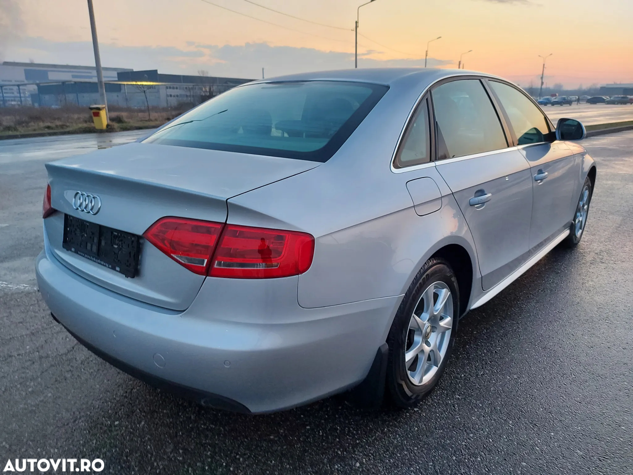 Audi A4 - 4