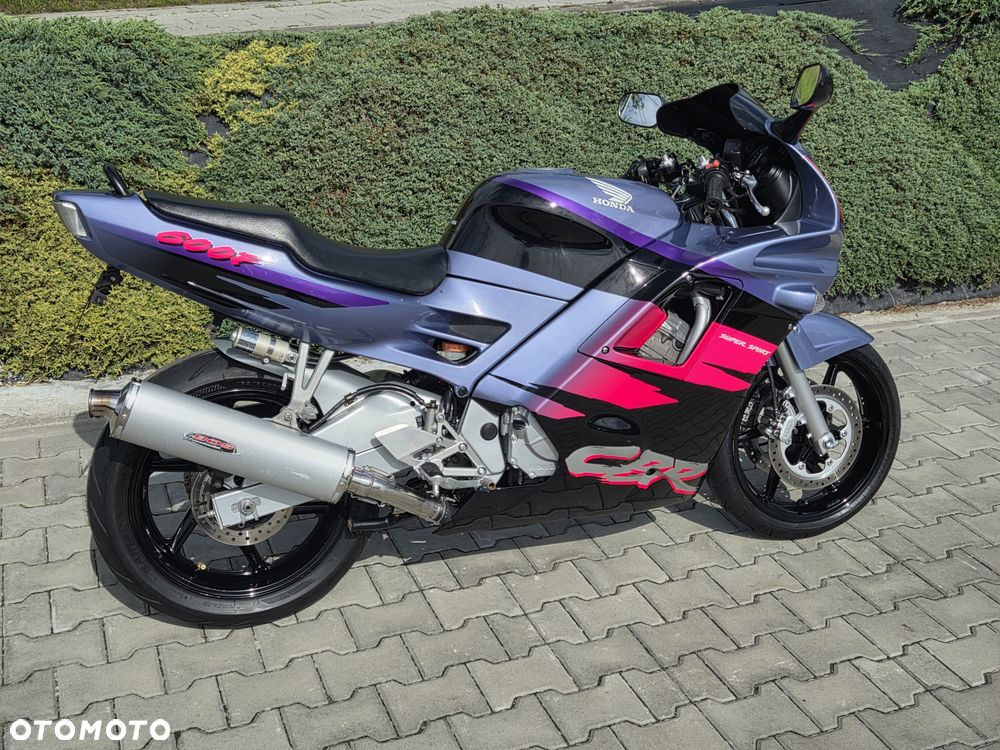 Honda CBR - 14