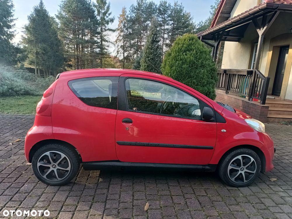 Peugeot 107 1.0 Happy - 11