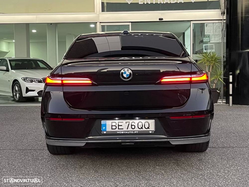 BMW 740 d xDrive Pack Desportivo M Pro - 13