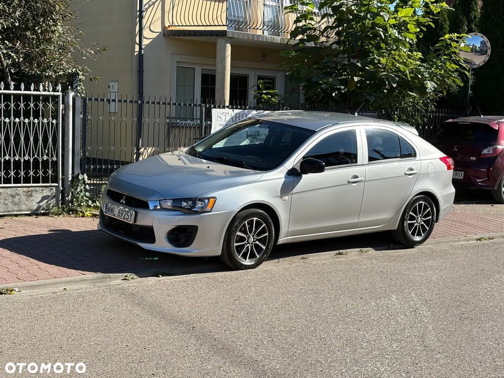 Mitsubishi Lancer - 1
