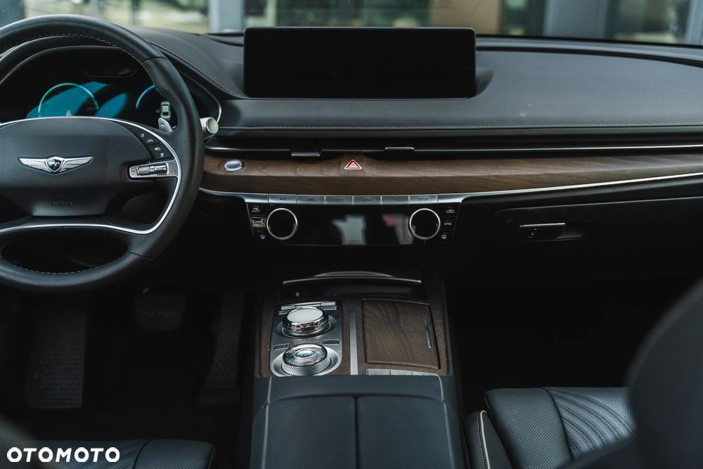 Genesis G80 2.5T AWD AT8 Luxury Line - 30