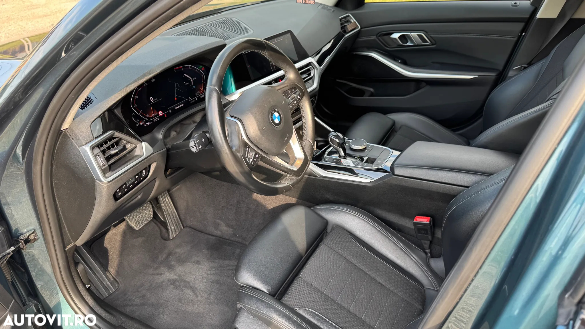 BMW Seria 3 320i AT - 8
