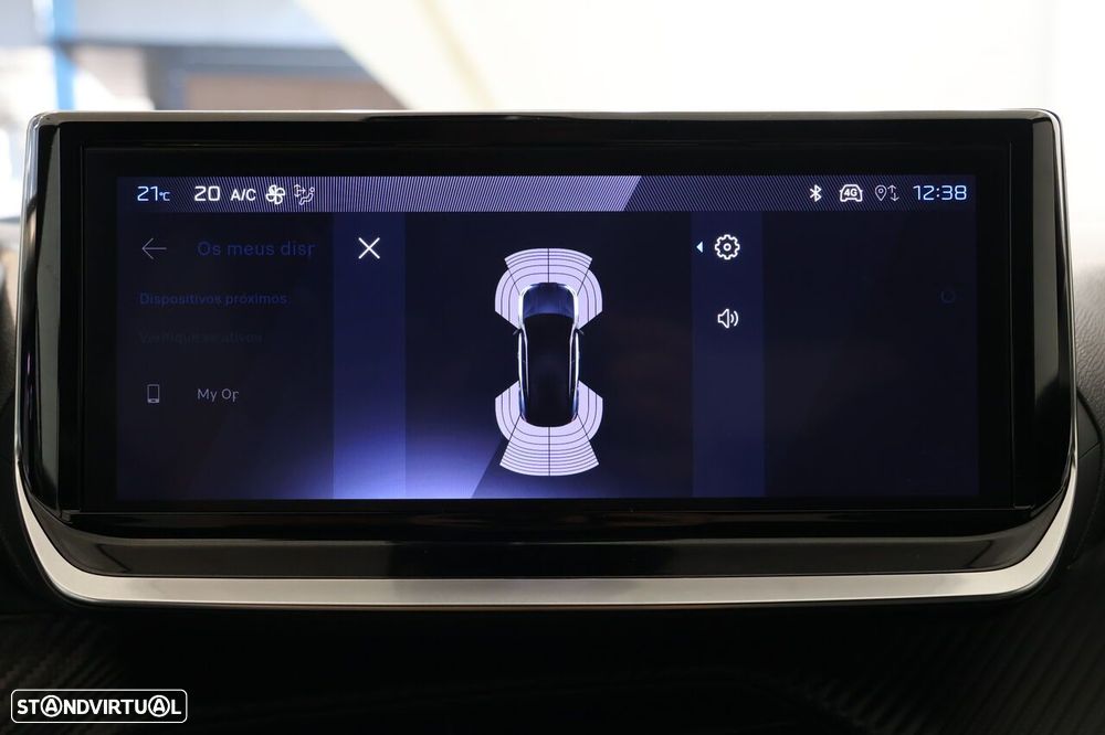 Peugeot e-2008 54 kWh Allure - 11