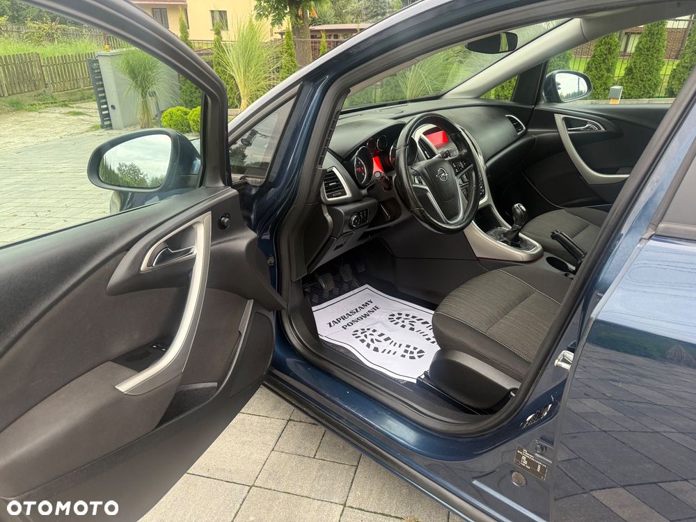 Opel Astra 1.4 Turbo Innovation - 21