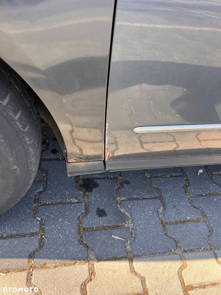 Volkswagen Passat 2.0 TDI DPF Comfortline - 8