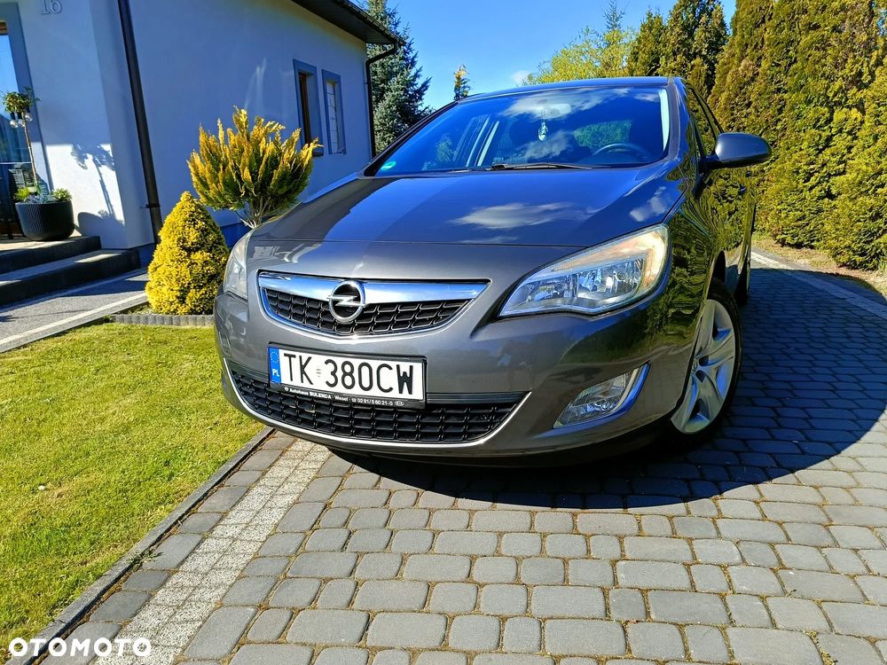Opel Astra 1.4 T Cosmo - 3