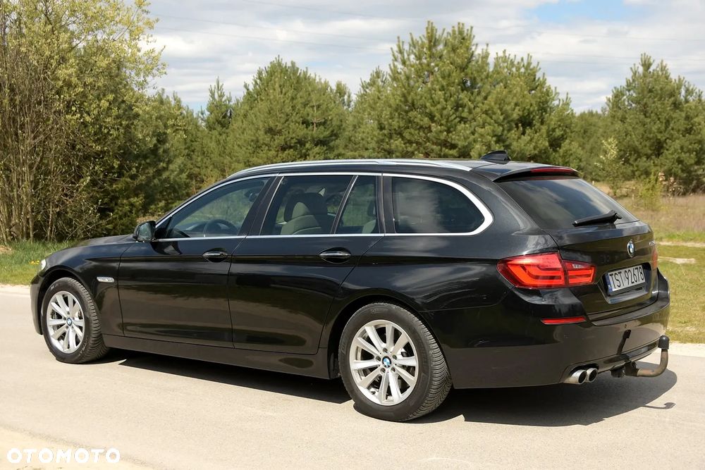 BMW Seria 5 525d - 4
