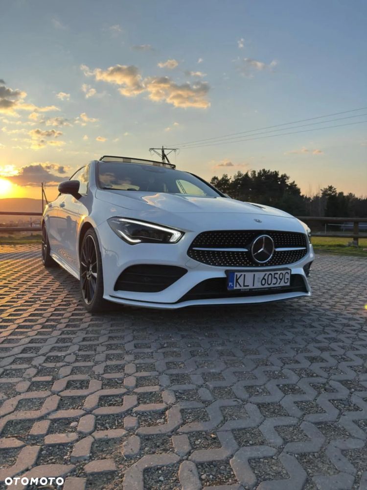 Mercedes-Benz CLA 250 4-Matic AMG Line 7G-DCT - 2
