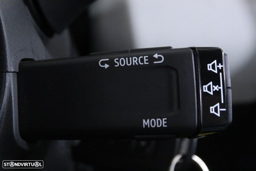 Renault Clio 1.0 TCe Evolution - 26