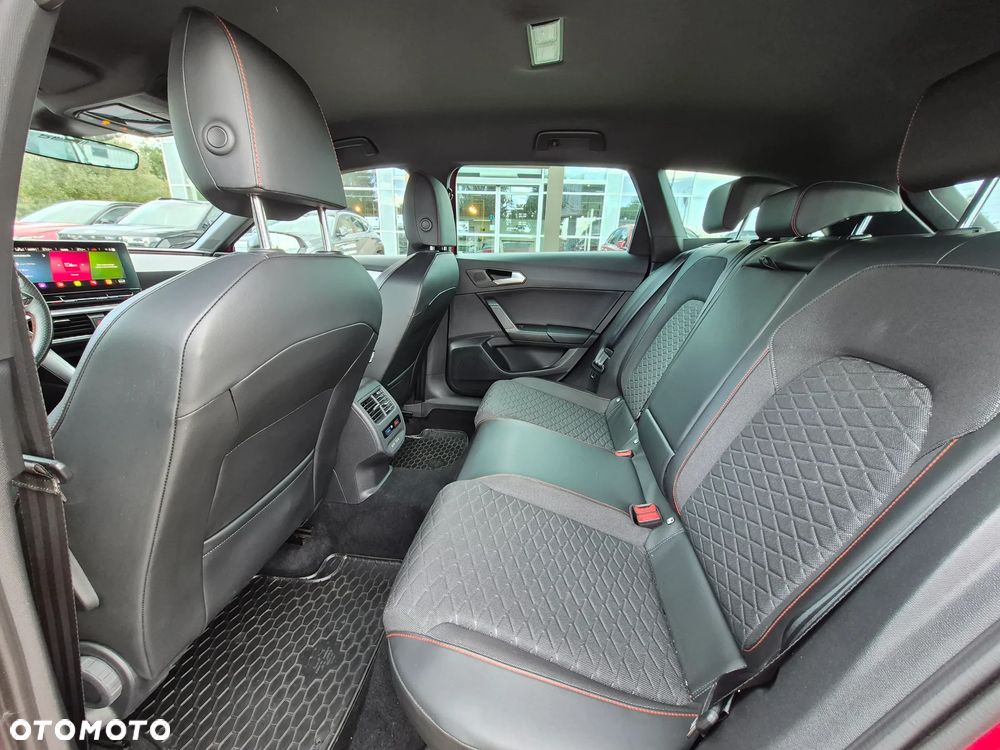 Seat Leon 1.5 eTSI FR DSG - 15