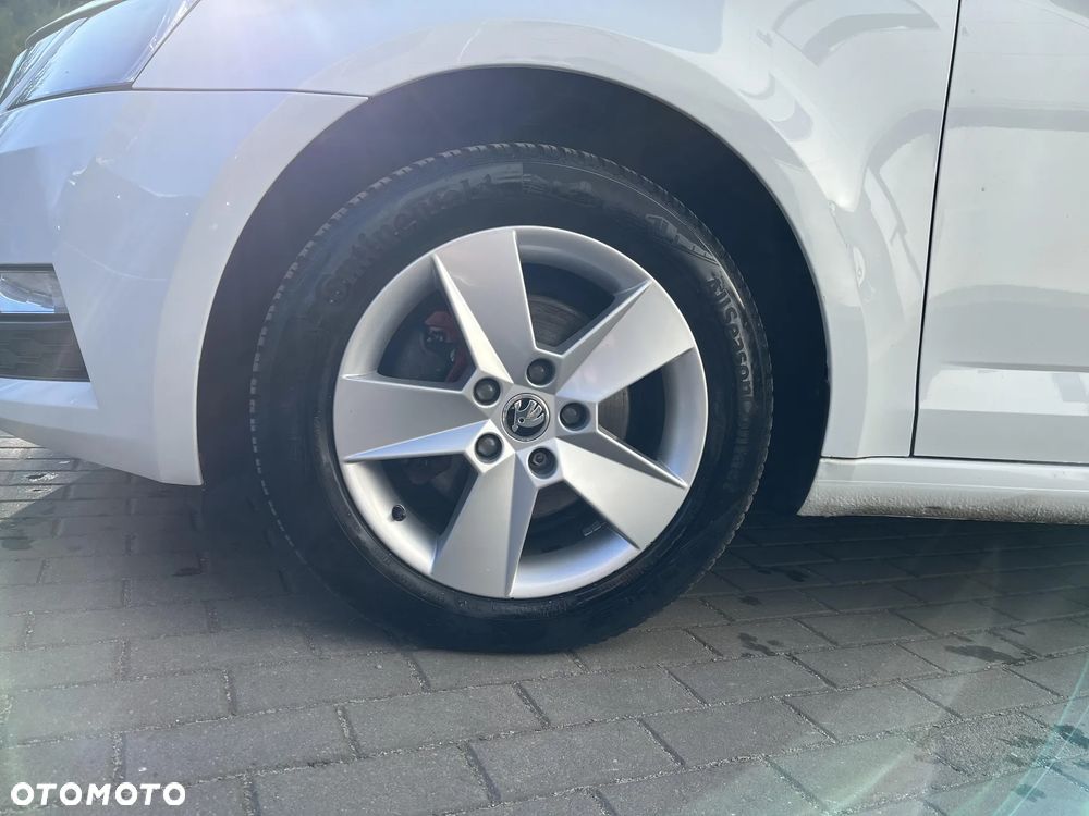 Skoda Octavia 2.0 TDI SCR Ambition DSG - 18