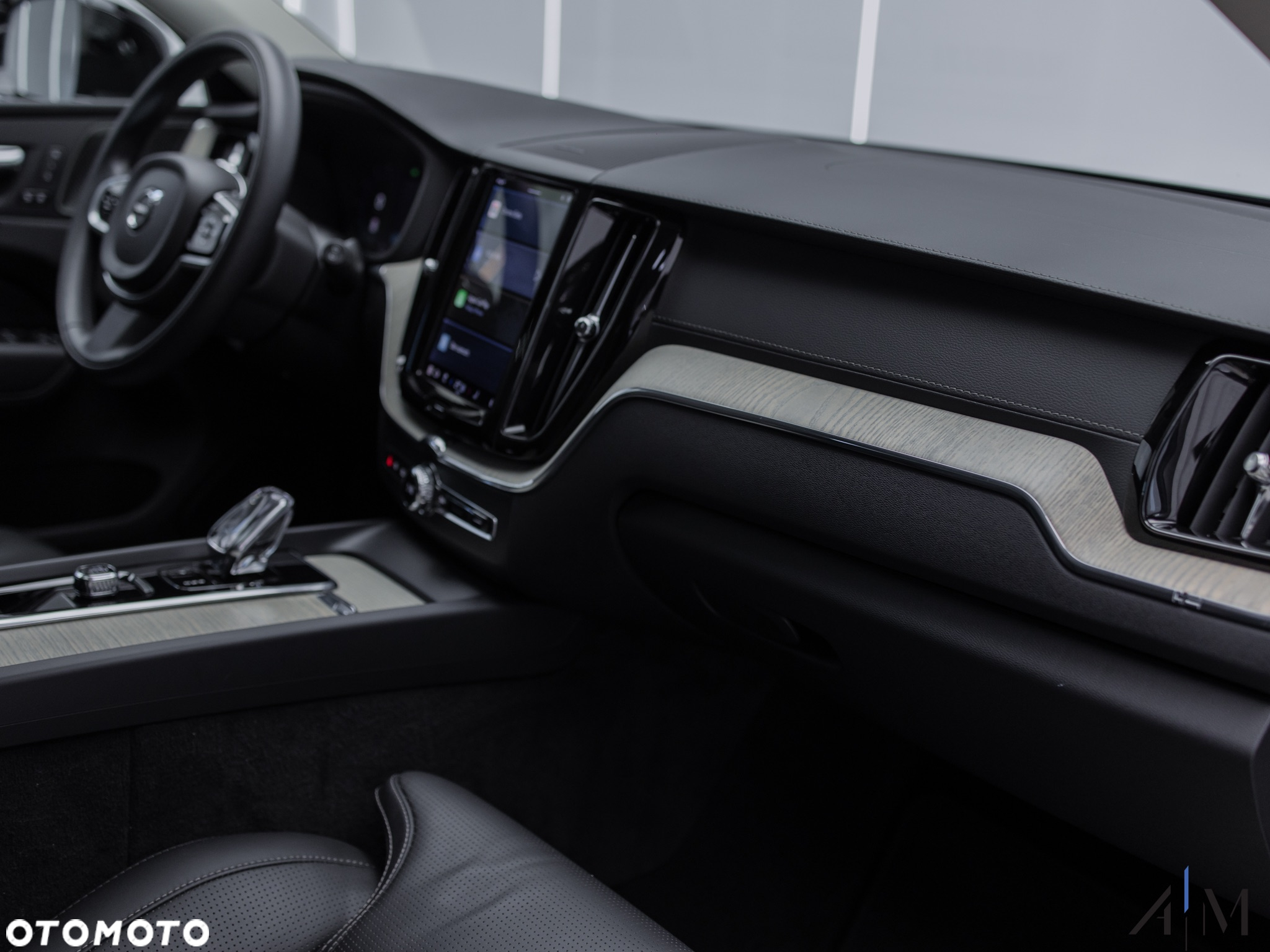 Volvo XC 60 B4 D AWD Ultimate Bright - 16