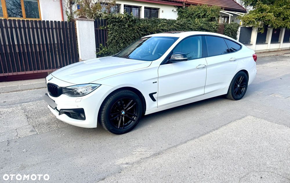BMW Seria 3 320i Sport Line - 12