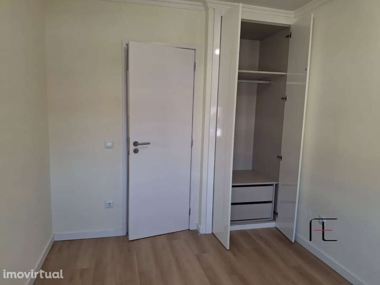 T2 remodelado Rio Tinto - Grande imagem: 5/20