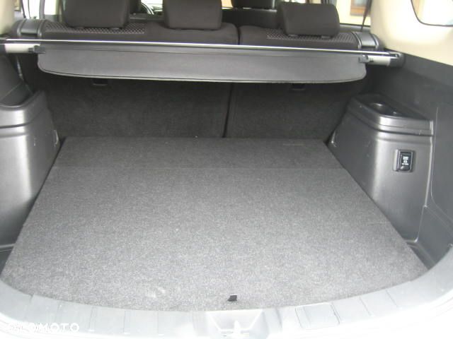 Mitsubishi Outlander 2.0 Intense + SDA 4WD CVT - 31