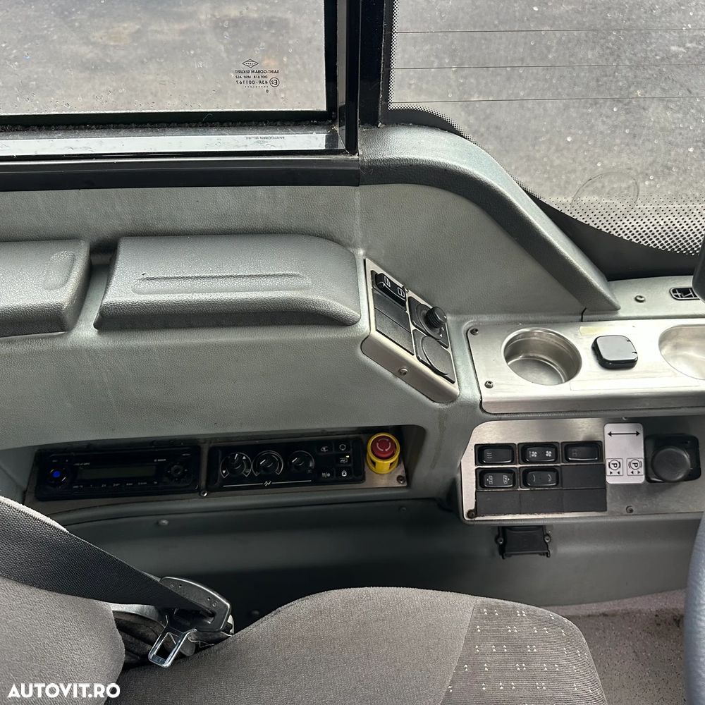 Setra S 415 NF Euro 5 - 677k km/ Clima / Cutie automată ZF / Retarder 5 trepte / 43+38 locuri - 15