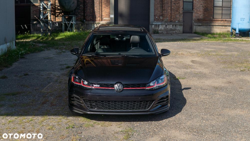 Volkswagen Golf GTI (BlueMotion Technology) Performance - 4