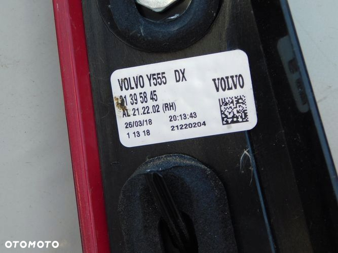 VOLVO V40 XC40 lampa prawa tylna tył - 3