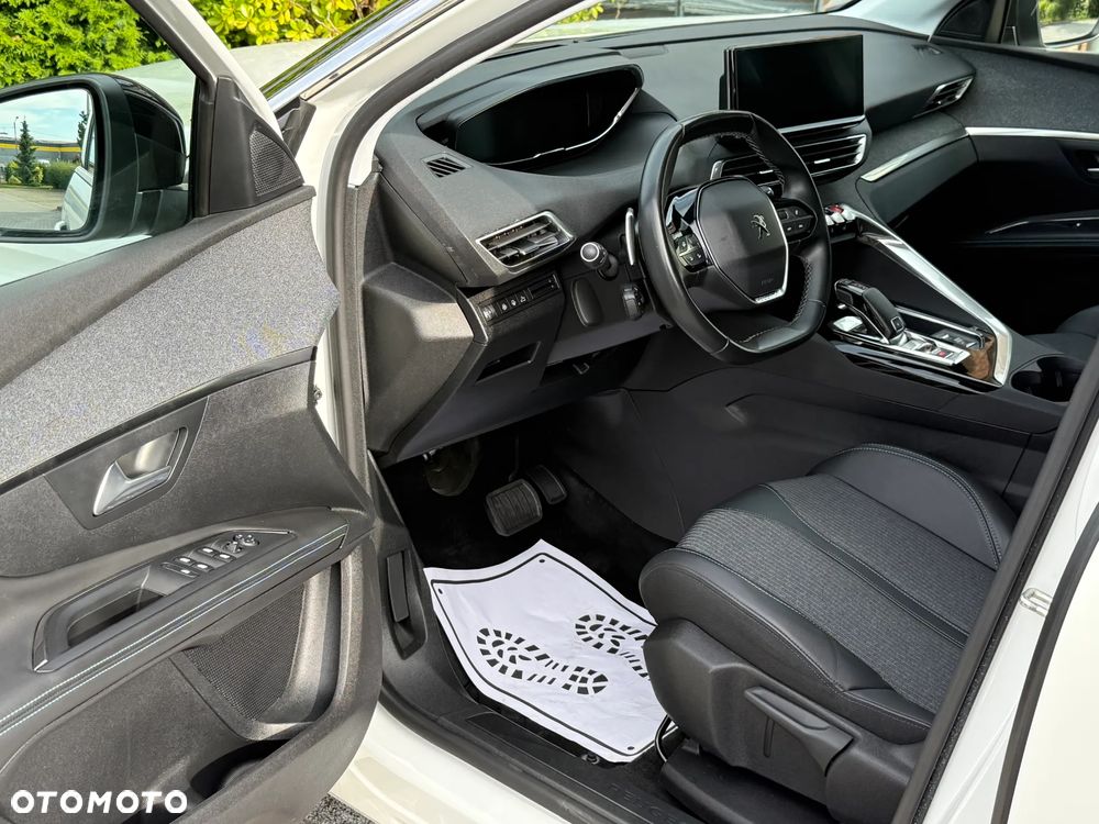 Peugeot 5008 BlueHDI 180 EAT8 Allure Pack - 29