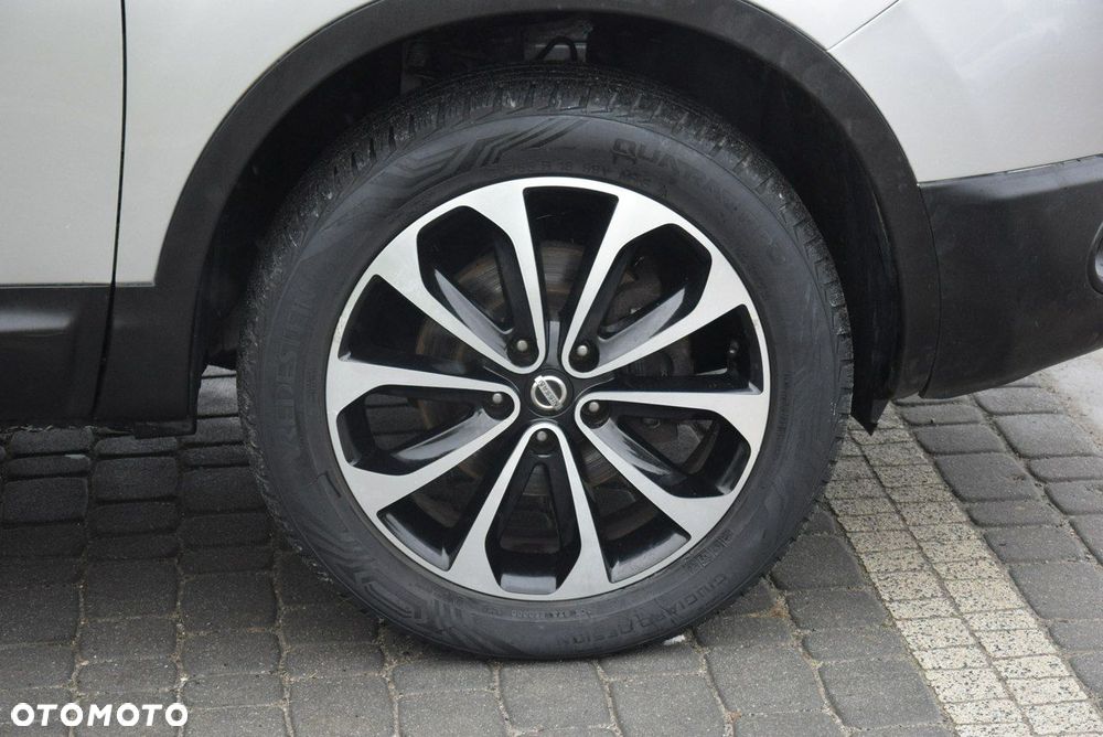 Nissan Qashqai 2.0 360 CVT - 8