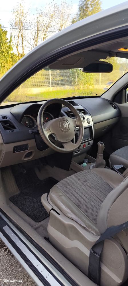 Renault Mégane 1.4 Confort Dynamique - 6