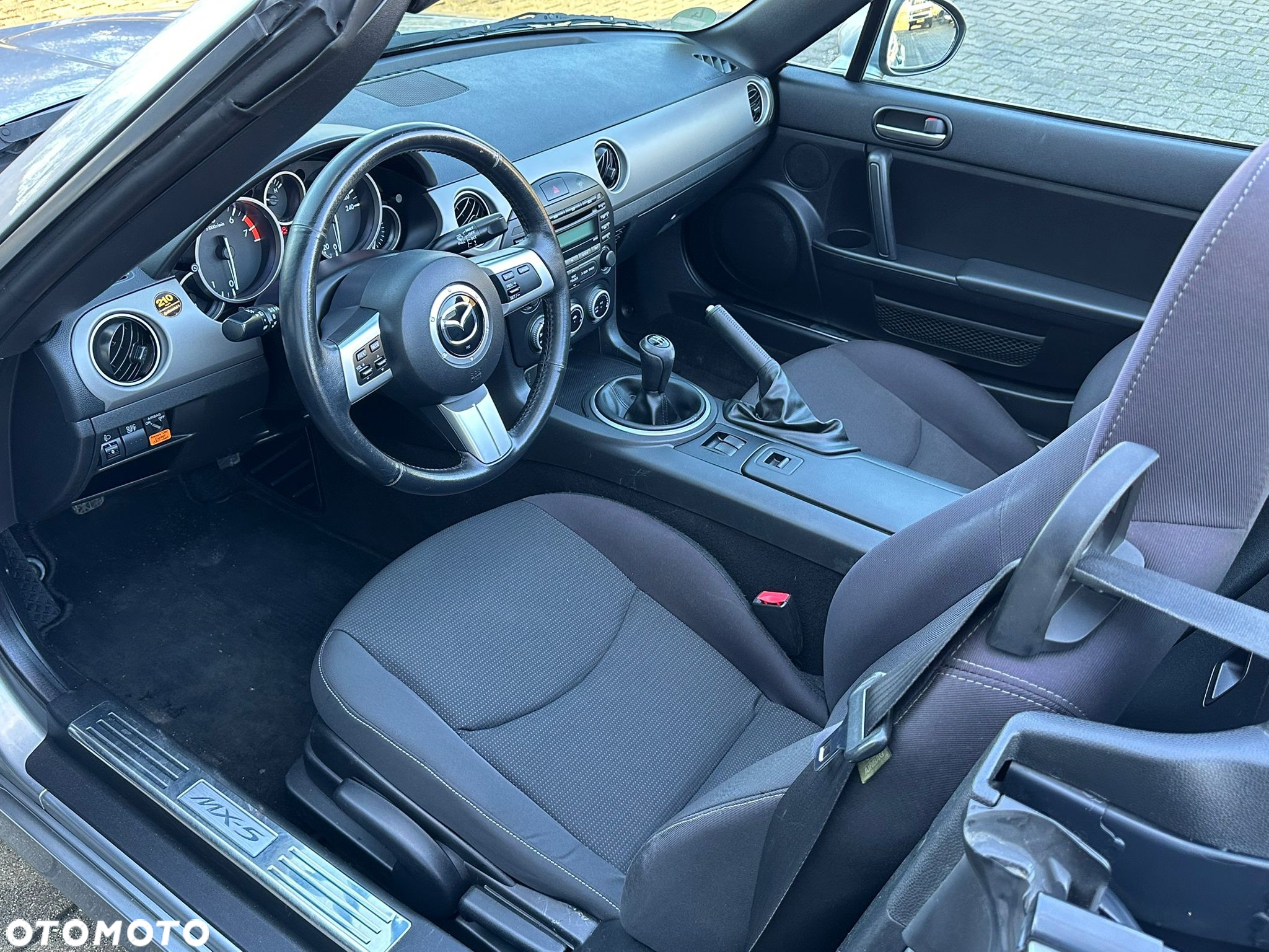 Mazda MX-5 1.8 MZR Energy - 6