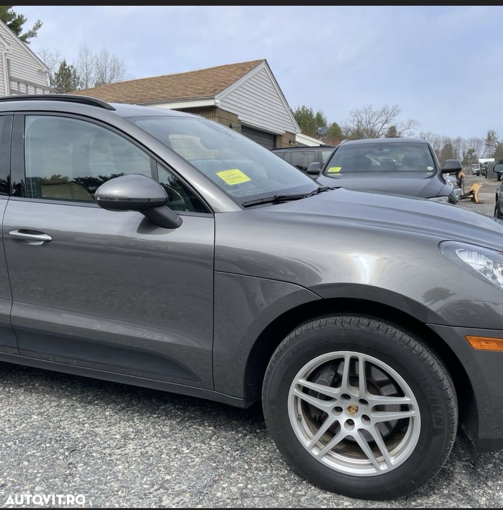 Porsche Macan Standard - 6