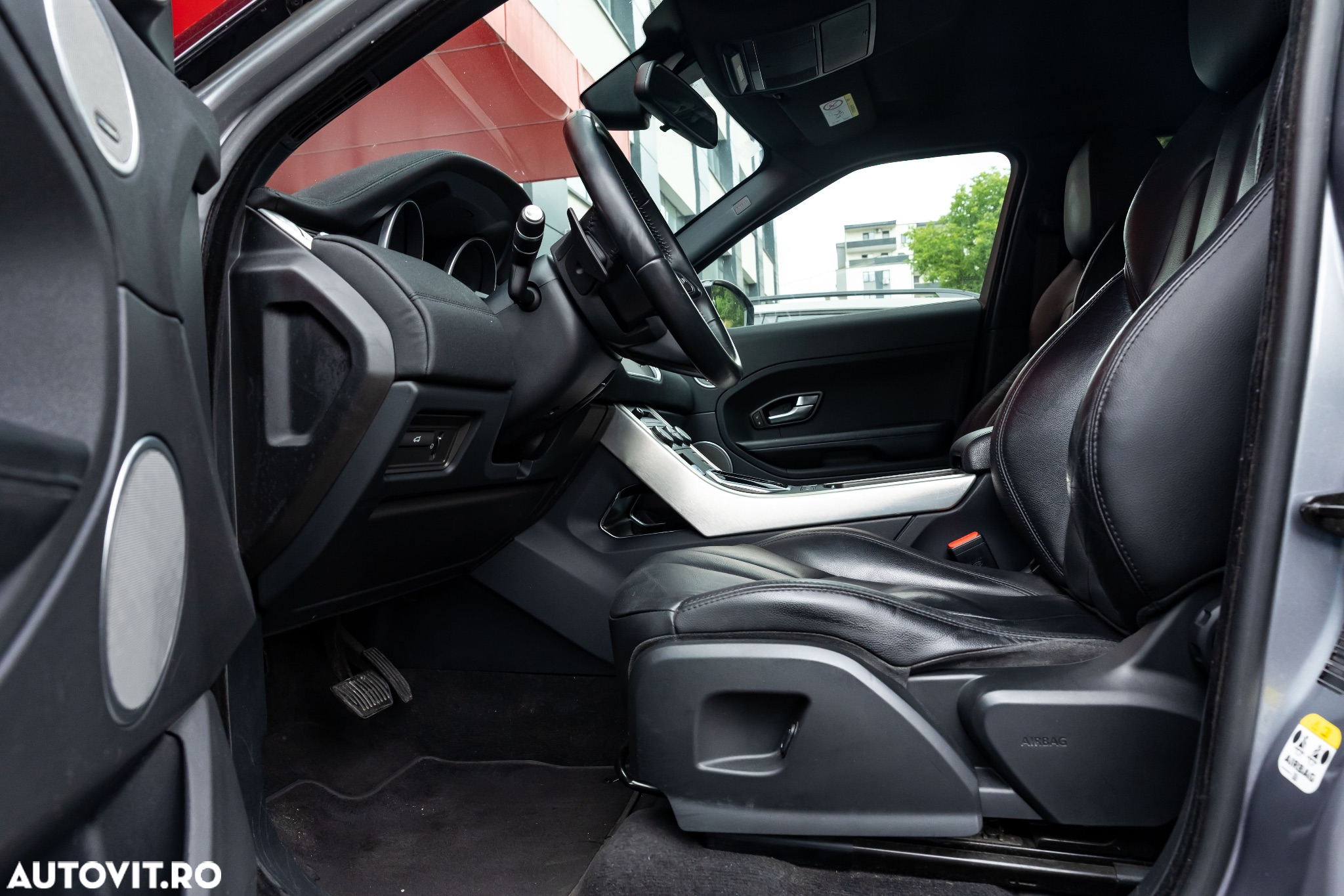 Land Rover Range Rover Evoque - 33