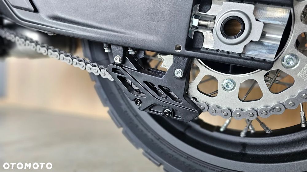 CFMoto 1000 MT-X - 18