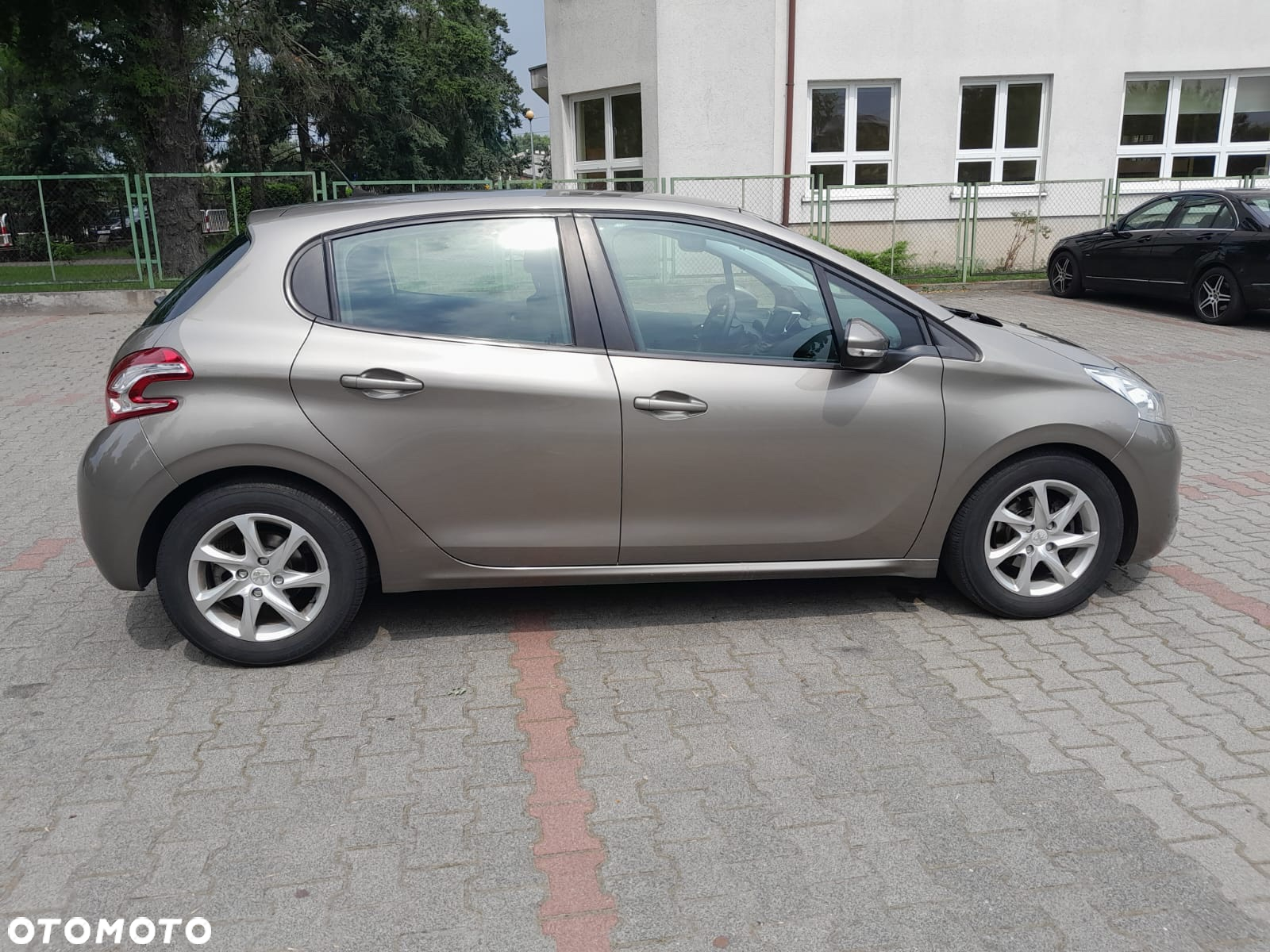 Peugeot 208 1.4 VTi Active - 3