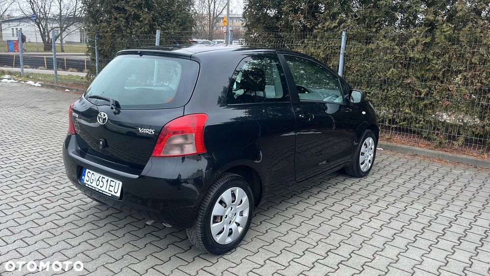 Toyota Yaris 1.0 VVT-i Style - 6