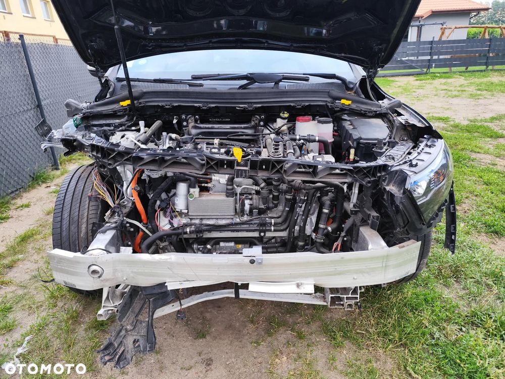 Mercedes-Benz EQA 250+ Progressive - 18