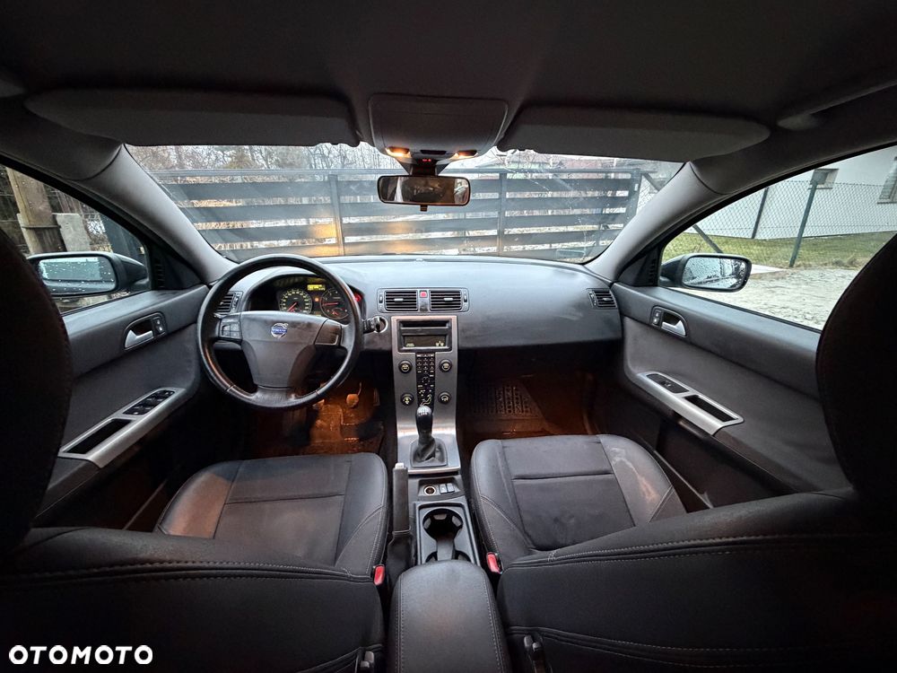 Volvo V50 1.8 - 13
