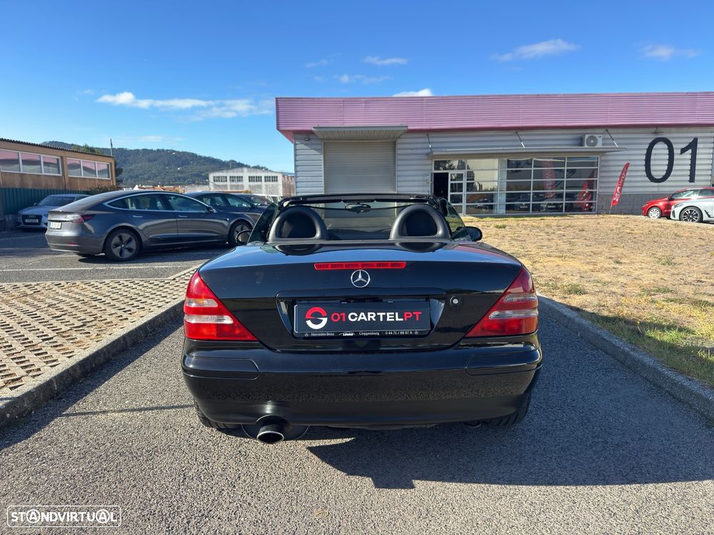 Mercedes-Benz SLK 200 - 15