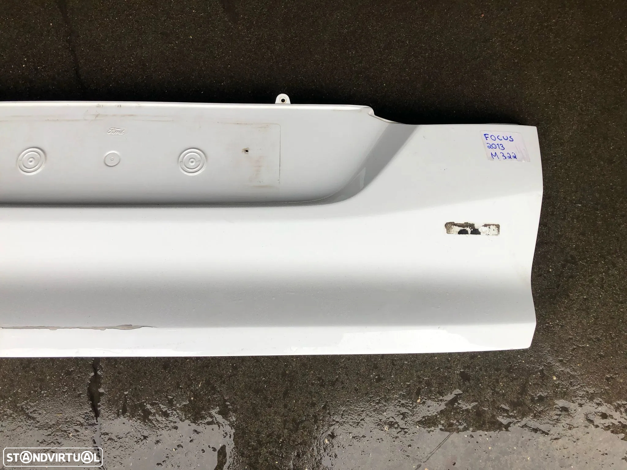FORD FOCUS III TAMPA PLASTICO MALA - M322 - 3