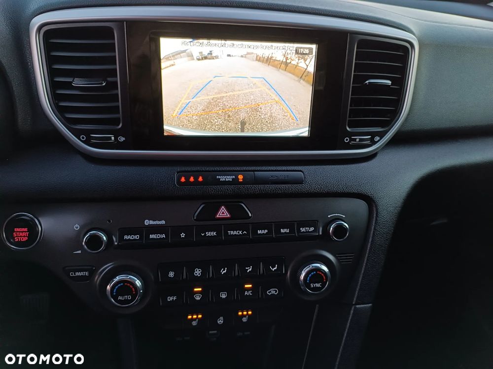 Kia Sportage 1.6 GDI 2WD DREAM-TEAM EDITION - 30