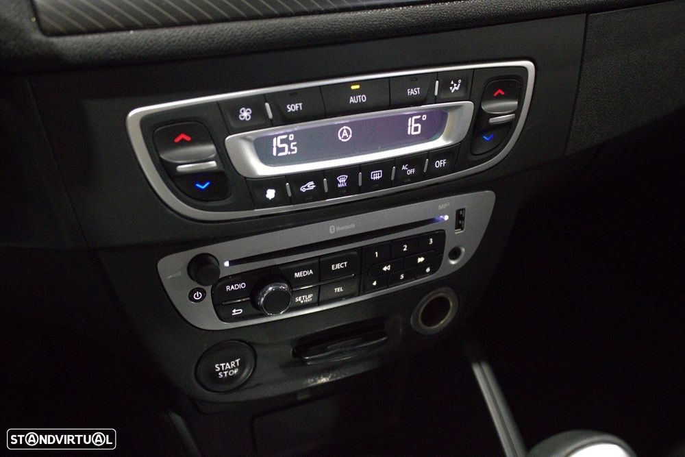 Renault Mégane 1.5 dCi Dynamique S EDC - 23
