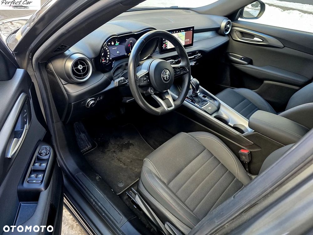 Alfa Romeo Tonale 1.5 T4 GSE mHEV Sprint DCT - 8