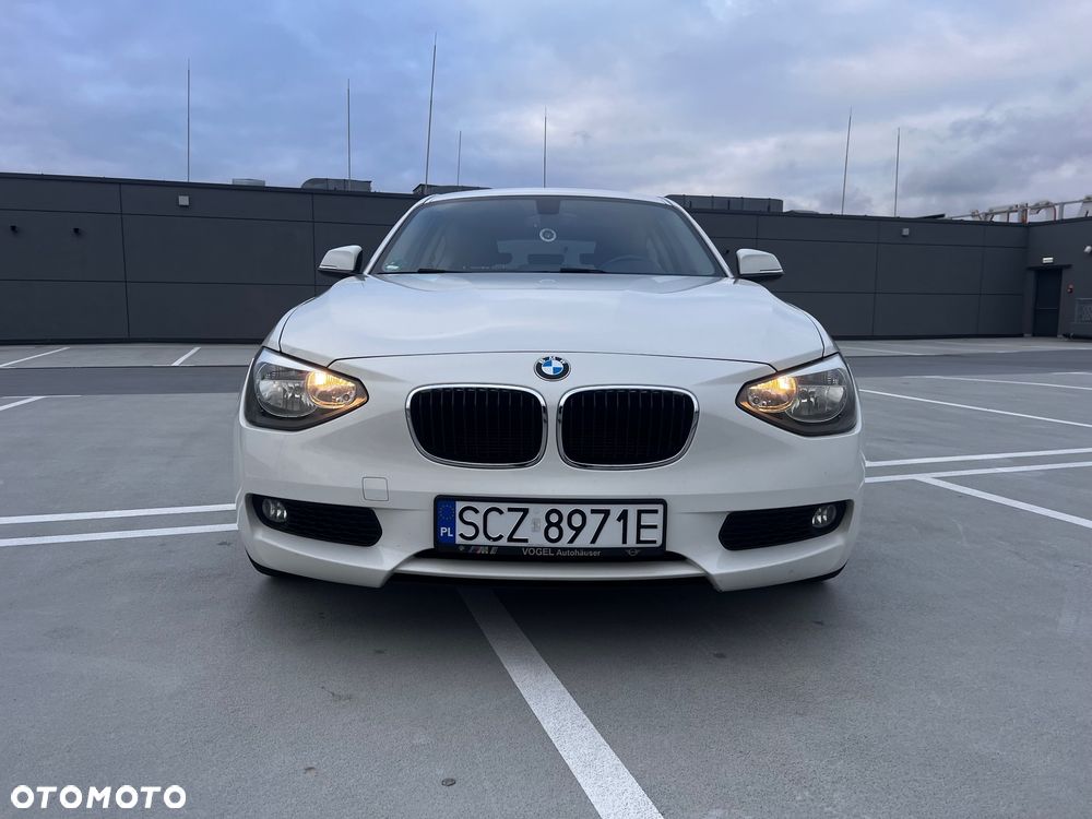 BMW Seria 1 114i - 3