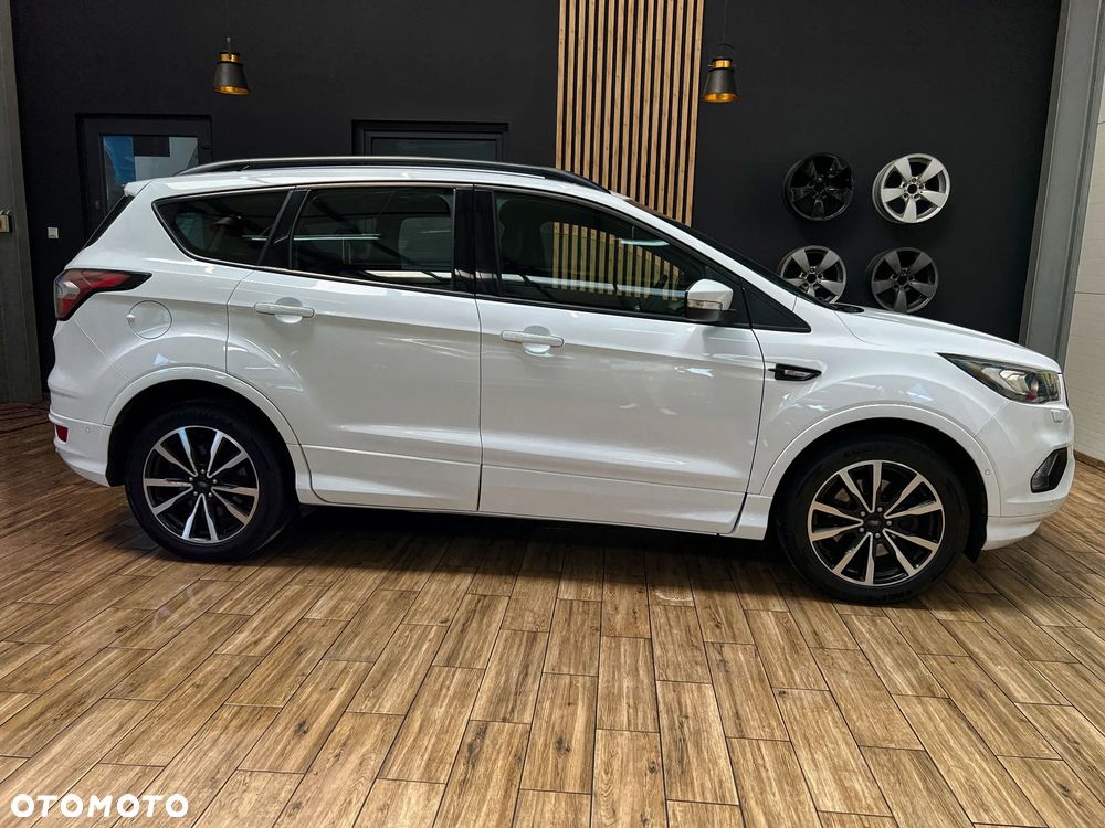 Ford Kuga 1.5 EcoBlue ST-LINE - 6
