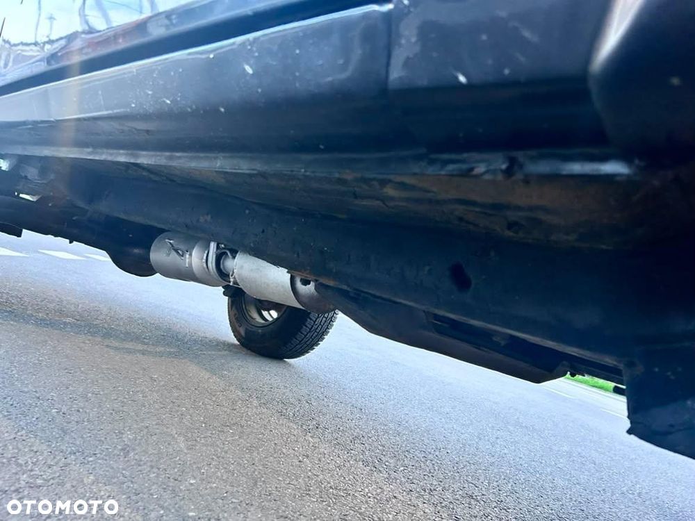 Jeep Cherokee 4.0 - 7